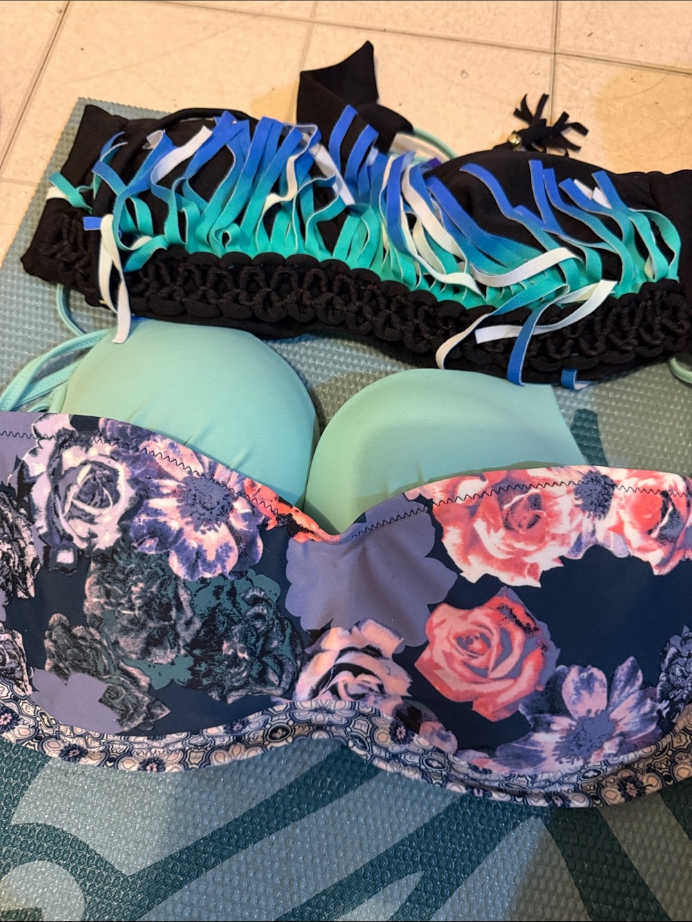 Floral Bandeau Swim Top with Mint Cups